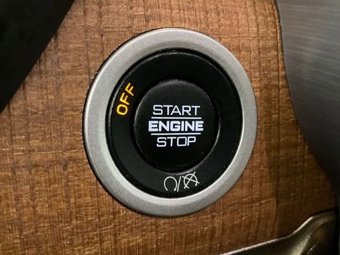 Used 2022 RAM 2500 Limited image 19