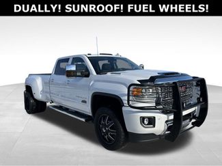 Used 2019 GMC Sierra 3500 Denali w/ Duramax Plus Package video 1
