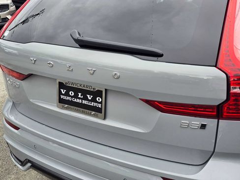 Certified 2025 Volvo XC60 B5 Plus image 13