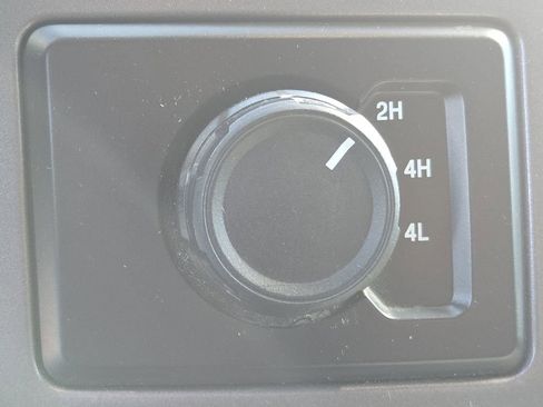 Used 2016 Ford F150 XLT AWD/4WD image 45