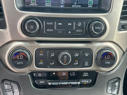Used 2019 GMC Yukon Denali w/ Denali Ultimate Package AWD/4WD image 30