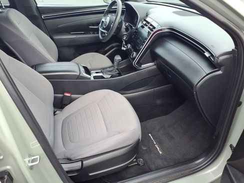 Used 2023 Hyundai Santa Cruz SE AWD/4WD image 25