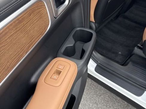 Used 2026 Hyundai Santa Fe Limited image 21