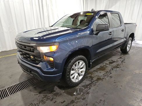 Used 2023 Chevrolet Silverado 1500 Custom image 6