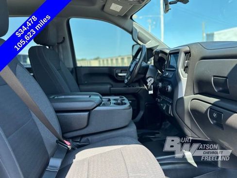 Used 2022 Chevrolet Silverado 2500 W/T w/ WT Convenience Package image 12