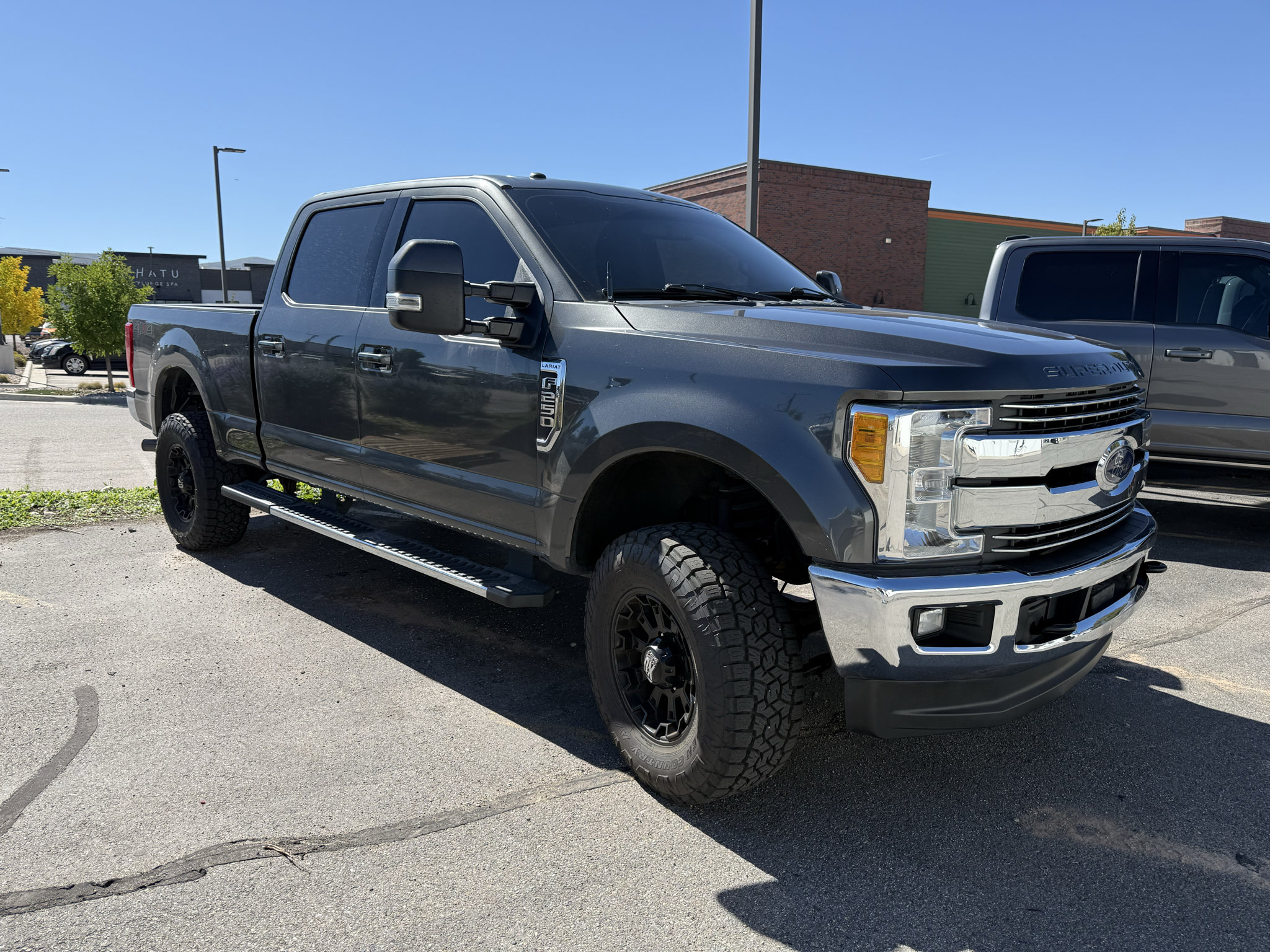 Used 2017 Ford F250 Lariat AWD/4WD image 3