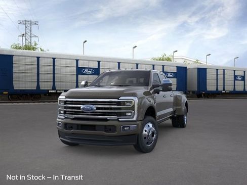 New 2026 Ford F450 Platinum AWD/4WD image 2
