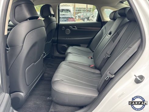 Used 2024 Genesis G80 image 38