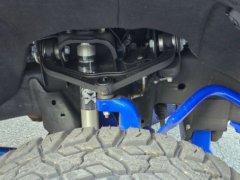 Used 2024 Chevrolet Silverado 2500 High Country w/ Technology Package AWD/4WD image 46