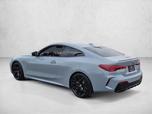 Used 2026 BMW M440i Coupe w/ Premium Package RWD image 9