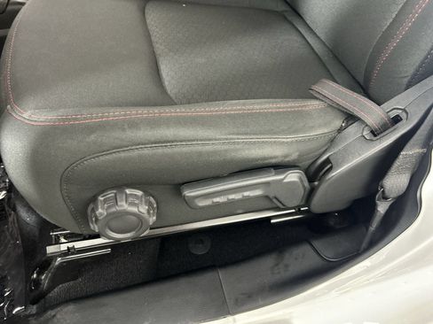Used 2021 Jeep Wrangler Unlimited Rubicon AWD/4WD image 18