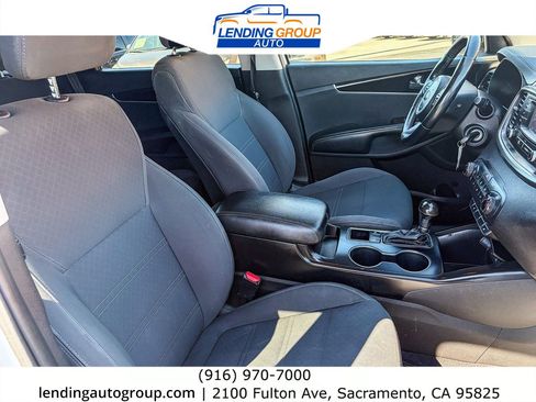 Used 2016 Kia Sorento FWD w/ LX Convenience Package image 15