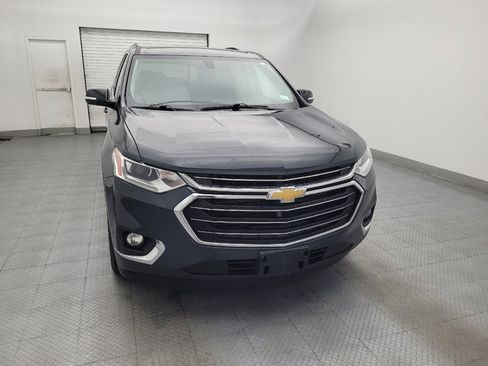 Used 2019 Chevrolet Traverse LT FWD image 14