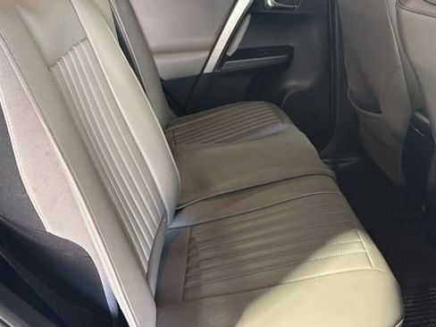Used 2016 Toyota RAV4 XLE FWD image 14