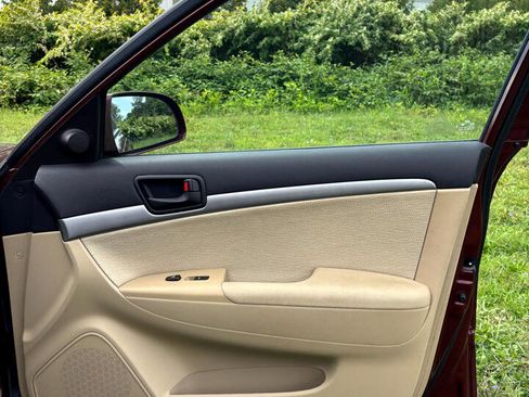 Used 2009 Hyundai Sonata GLS image 25