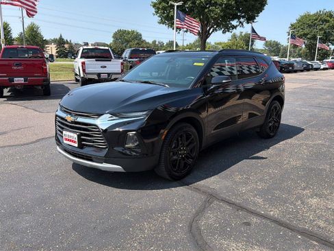 Used 2022 Chevrolet Blazer LT AWD/4WD image 3