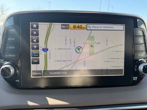 Used 2020 Hyundai Santa Fe Limited image 32