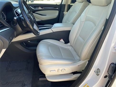 Used 2023 Buick Enclave Essence w/ Experience Buick Package image 10