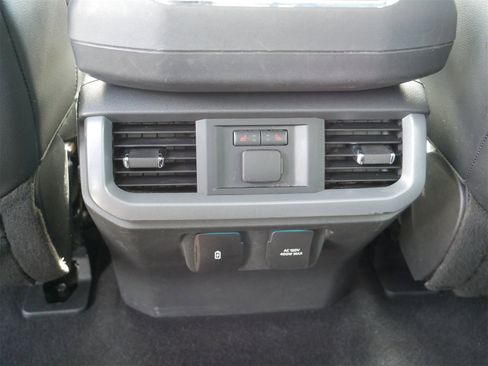 Certified 2023 Ford F150 Lariat w/ Equipment Group 502A High image 19