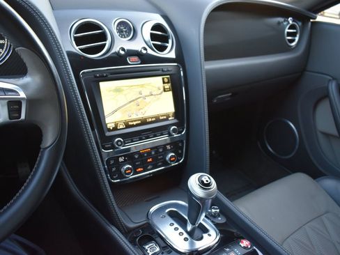Used 2015 Bentley Continental GT V8 S image 28