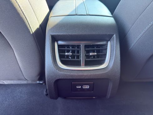 Certified 2019 Chevrolet Blazer LT AWD/4WD image 31