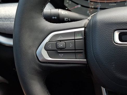 Certified 2023 Jeep Compass Latitude w/ Sun and Sound Group AWD/4WD image 26