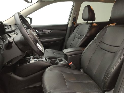 Used 2018 Nissan Rogue SL w/ Premium Package AWD/4WD image 17