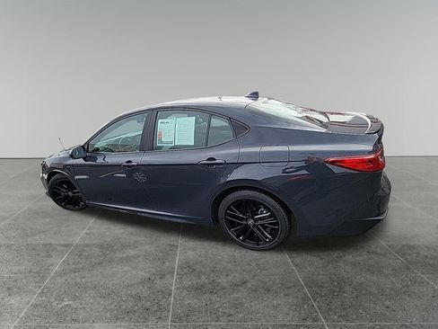 Certified 2025 Toyota Camry SE image 4