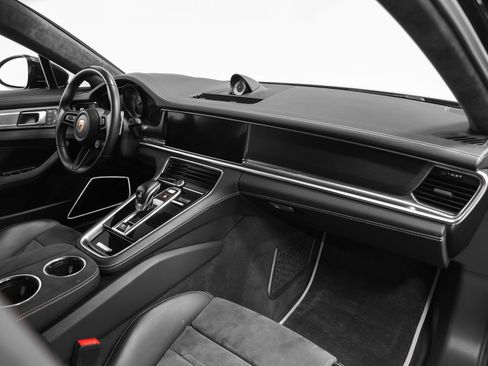 Certified 2023 Porsche Panamera GTS AWD/4WD image 26