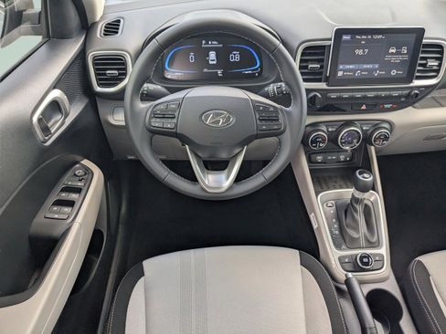 New 2026 Hyundai Venue SEL FWD image 17