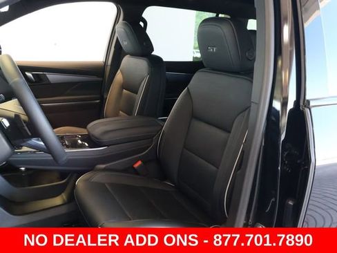 New 2026 Buick Enclave Sport Touring w/ Power Package image 14