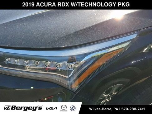Used 2019 Acura RDX AWD w/ Technology Package image 11