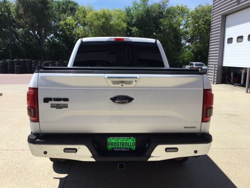 Used 2015 Ford F150 Lariat AWD/4WD image 4