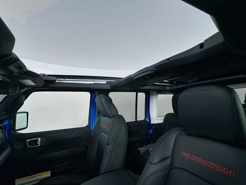 New 2026 Jeep Wrangler Unlimited Rubicon AWD/4WD image 26