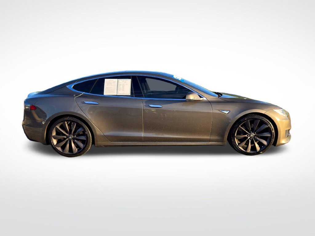 Used 2016 Tesla Model S AWD image 2