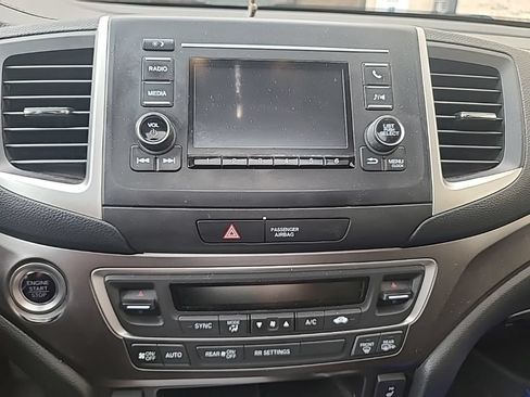 Used 2019 Honda Ridgeline RTL image 18