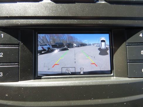 Used 2020 Ford Expedition XL AWD/4WD image 23
