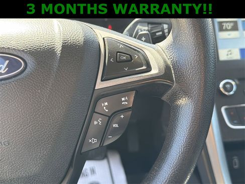 Used 2018 Ford Fusion SE w/ Fusion SE Technology Package image 39