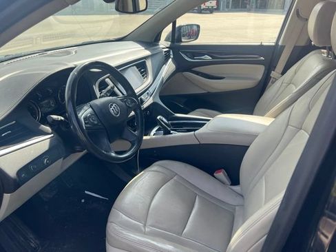 Used 2019 Buick Enclave Premium AWD/4WD image 11