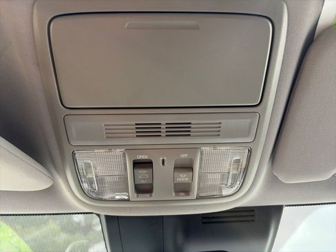 Used 2018 Honda CR-V EX image 26
