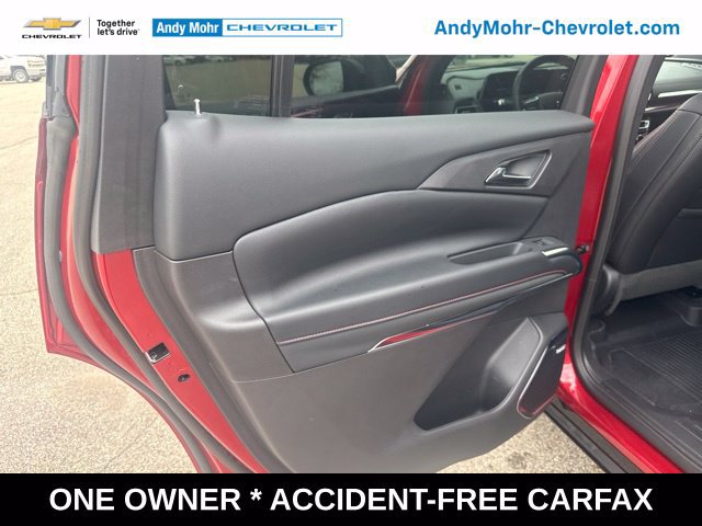 Used 2026 Chevrolet Traverse RS w/ LPO, Floor Liner Package AWD/4WD image 12