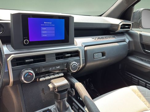 Used 2024 Toyota Tacoma SR5 AWD/4WD image 24