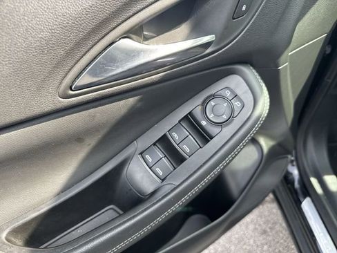 Used 2023 Buick Encore GX Preferred w/ Cold Weather Comfort Package FWD image 22