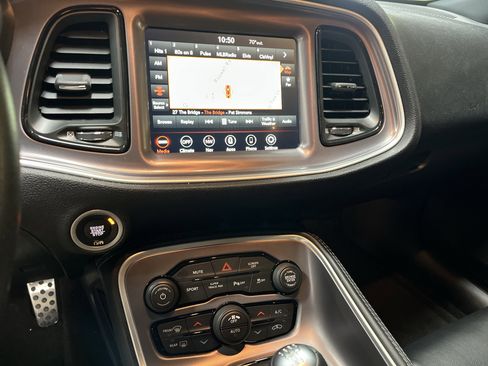 Used 2022 Dodge Challenger R/T image 23