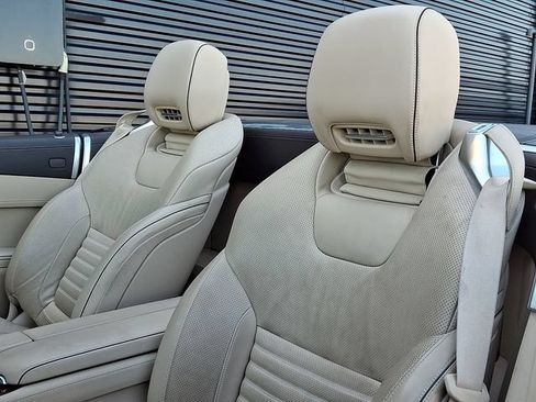 Used 2018 Mercedes-Benz SL 550 image 5