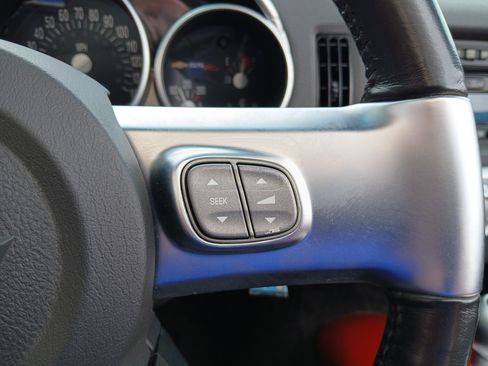 Used 2004 Chevrolet SSR w/ Preferred Equipment Group RWD image 10