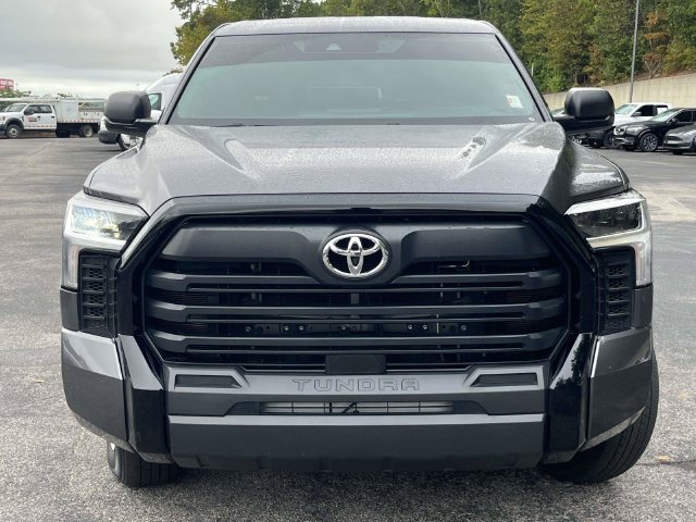 Used 2025 Toyota Tundra SR w/ SR Tow Package AWD/4WD image 9