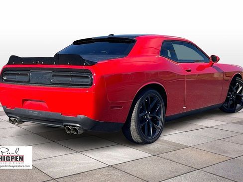 Used 2021 Dodge Challenger R/T w/ Blacktop Package image 12