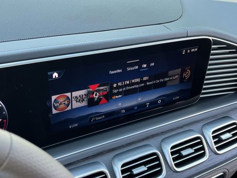 New 2026 Mercedes-Benz GLS 63 AMG 4MATIC image 23