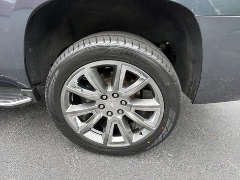 Used 2019 Chevrolet Tahoe Premier AWD/4WD image 21